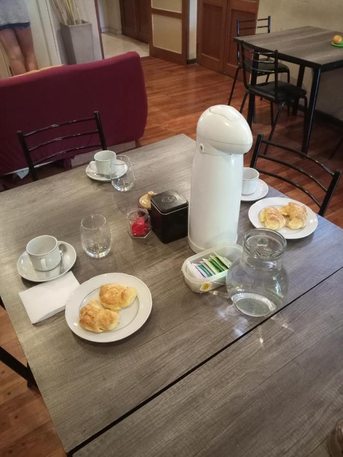 Koala Hostel Mendoza Eksteriør billede